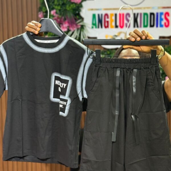 Newslty black 2pcs set