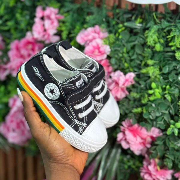 All star black 2 sneakers