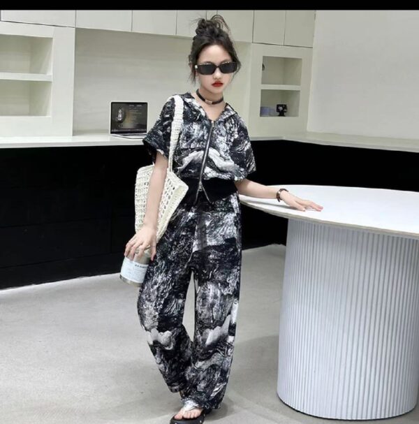 e45eb8b8-f3a5-4e69-a4d5-31979d7fcd9c