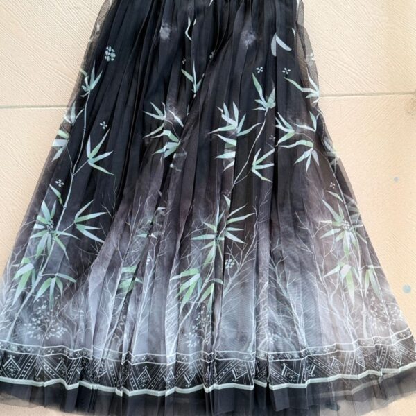 Luxury leaf skirt