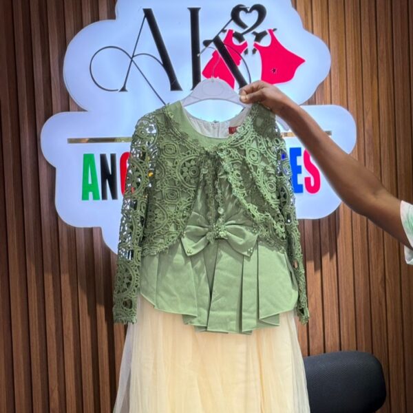 Quality green dress with jacket