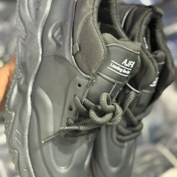 Leading the fashion treve sneakers