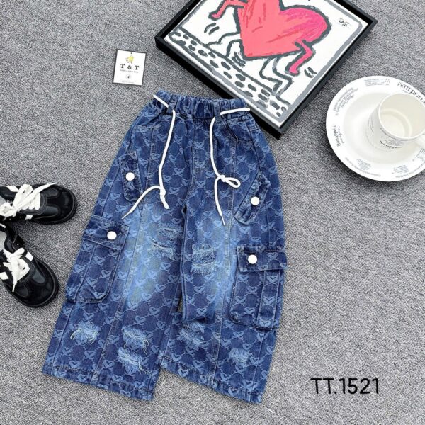 Blue trousers with rope