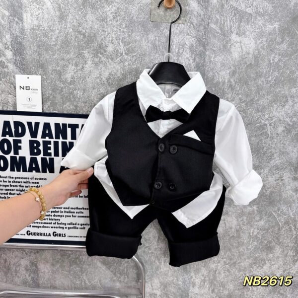 BOI SUIT SET BLACK