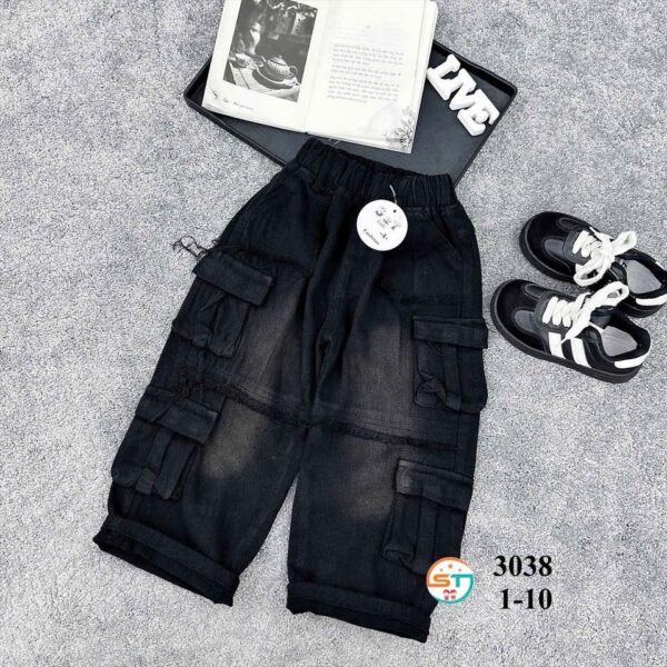 Black baggy 1